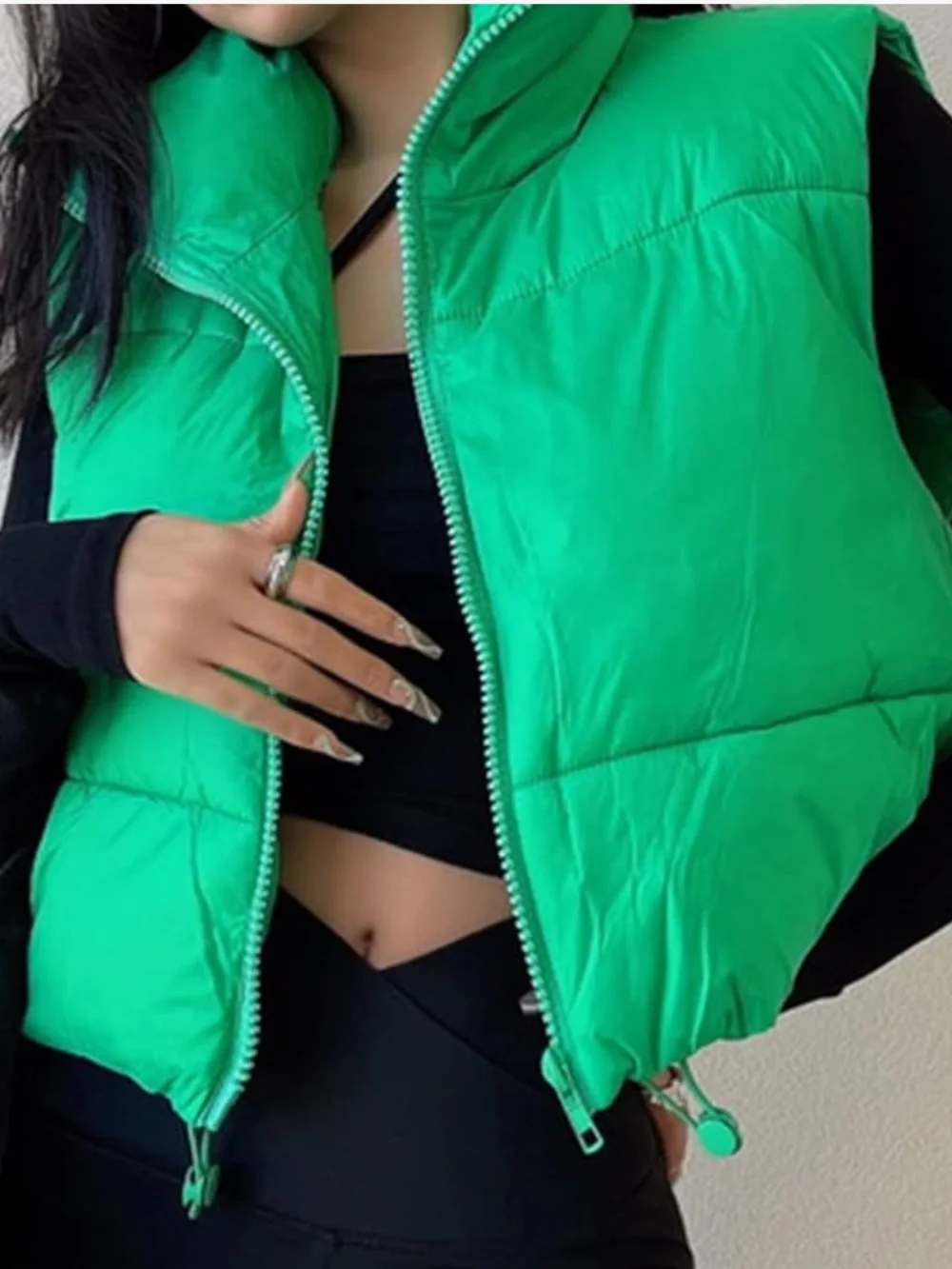 Green Puffer Crop Vest - Picture 2 of 2